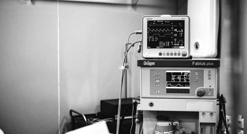 Pulzus nélkül vitte be kisfiát egy nő a kórházba, majd az orvosok szinte csodát tettek