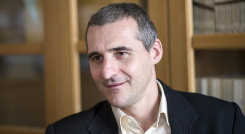 Veszélyben a demokrácia „szent tehene”