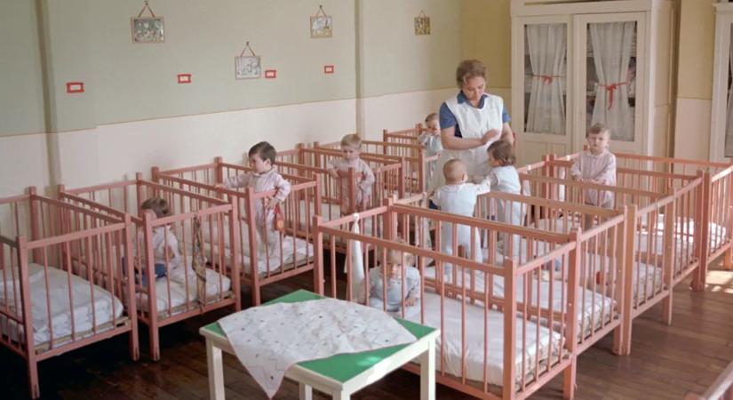 A kormány újra csecsemőotthonokat nyit, pedig azért zárták be azokat, mert ez nem jó megoldás a gyerekeknek