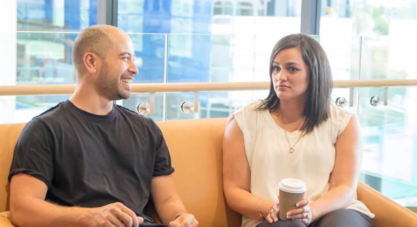 A pszichológia szerint, ha valaki gyakran hozza fel ezt a 9 témát beszélgetéskor, átlag alattiak a szociális készségei