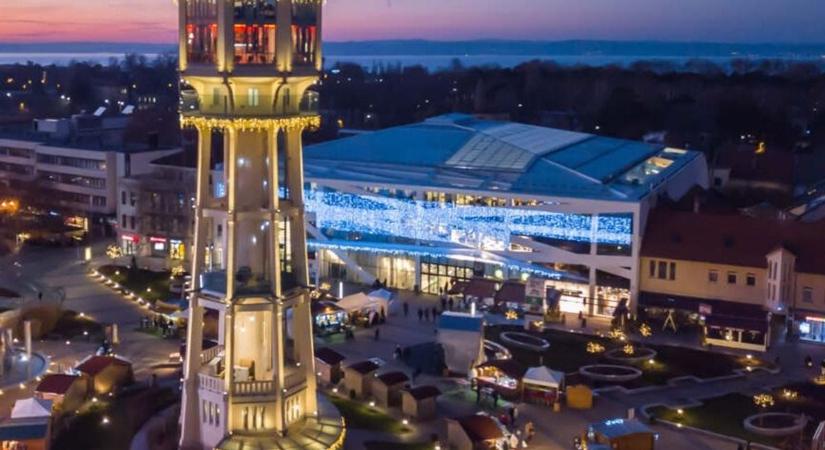 Nyitnak a jégpályák, gyúlnak a gyertyák, Bolond Istók is betolja a talicskát – programok Somogyban