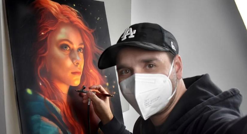 Szinte megszólalnak élethű képei: a világ élvonalába került a magyar tetoválóművész