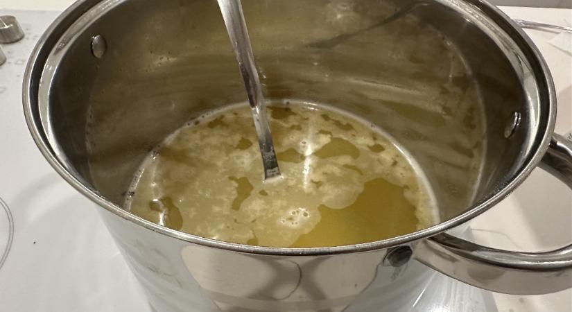 A forralt bor így lesz tökéletes: egy apró trükk, ami elkápráztatja a családot