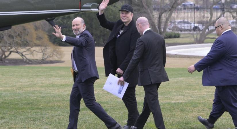 A technokrata láncfűrész felemelkedése és bukása: így építették fel, majd sorvasztották el Elon Musk mindent szétverő csapatát, a DOGE-t