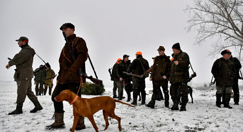 Búcsú a fegyverektől – háromezernél is több engedély jár le