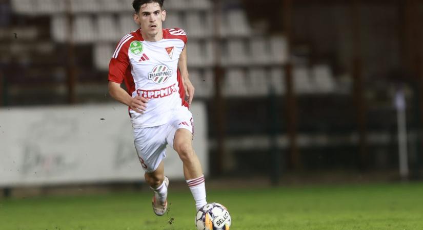 A DVSC vezetőedzője beszámolt az U21-es magyar válogatott játékos állapotáról