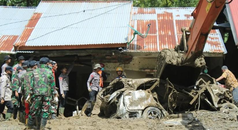 Természeti katasztrófa: 248 halott, de az áldozatok száma tovább nőhet – videó
