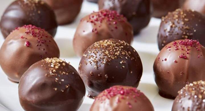 Villámgyors, csokis mézeskalácsgolyó: darált keksz az alapja