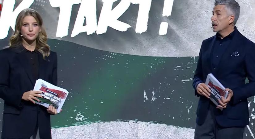 Szabó Zsófi elcsukló hangon nyilatkozott a második Háborúellenes gyűlésen: A háború az mindent felőröl, a béke az a közös érdekünk