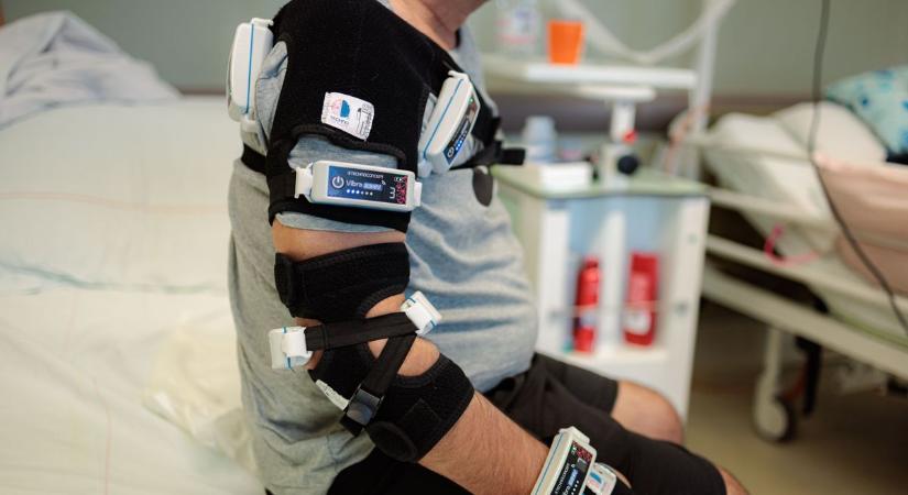 Modern fizio- és robotterápiás eszközök segítik a gyógyulást Pécsen