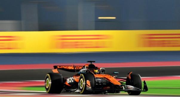 Az F1-es Katari Nagydíj sprintfutamának rajtrácsa