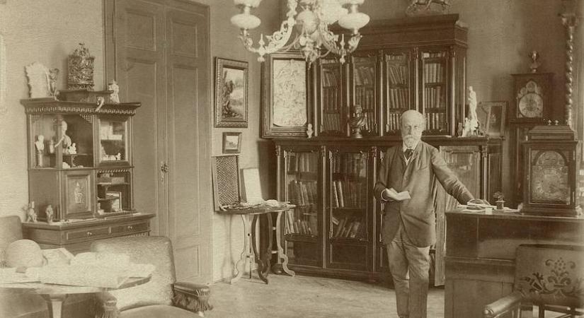 Különleges ajándékot kapott feleségétől Az arany ember írója: Jókainak különös hobbijai voltak