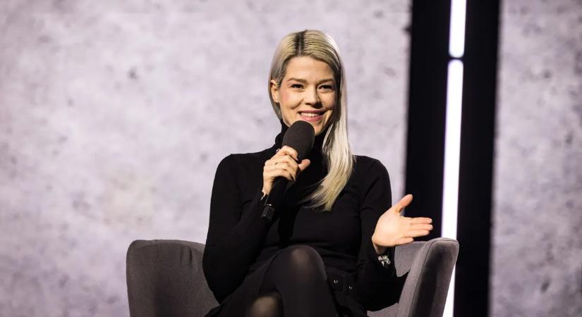 Muri Enikő is felszólalt a nyíregyházi Háborúellenes Gyűlésen! – „Az egyetlen út a béke!”