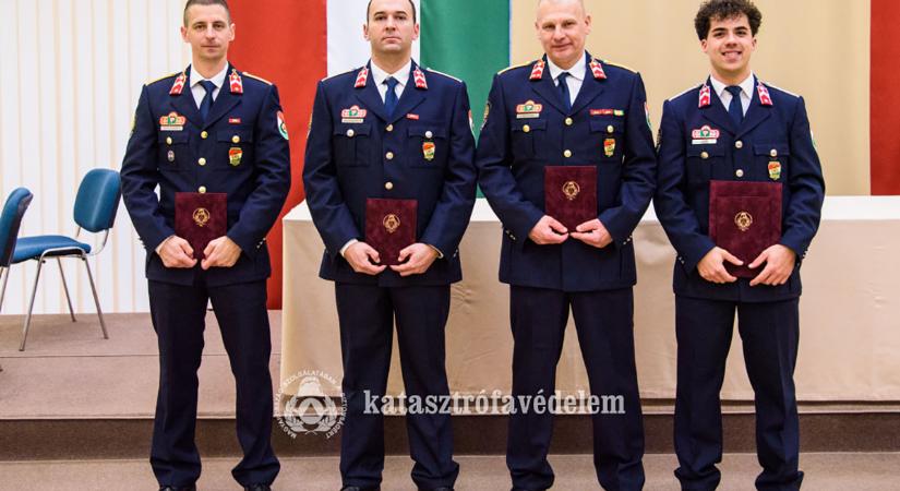 Elsőtiszti kinevezések és hősies helytállásért járó elismerések