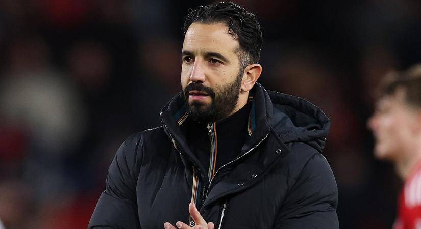 Lebukott a reptéren: már úton van Angliába a Manchester United legújabb igazolása