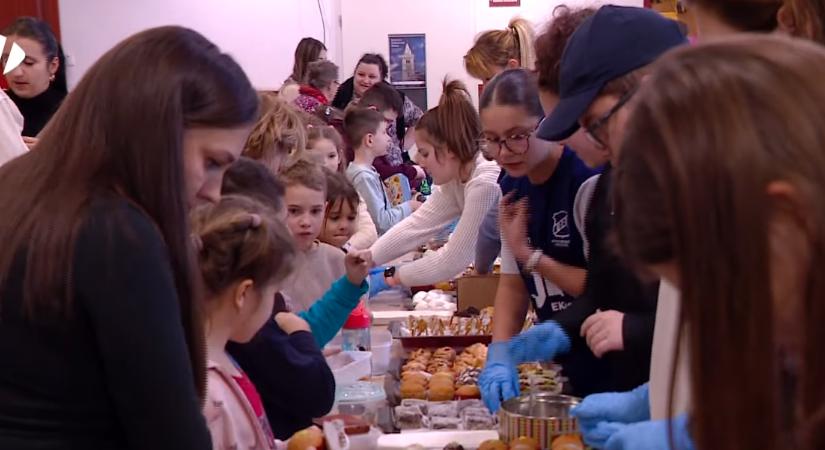 Jótékonysági sütinap volt a Szőnyi iskolában