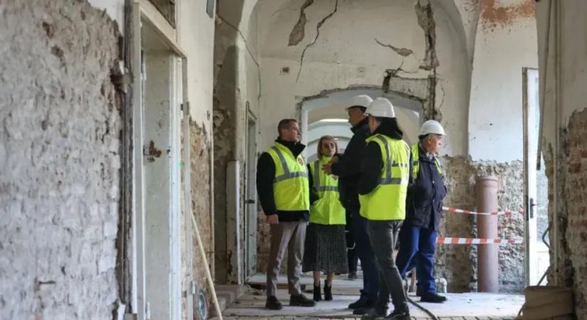 Temesvár legnagyobb műemléke újraéledhet: a Hunyadi-kastélynál látványos leletek kerültek elő