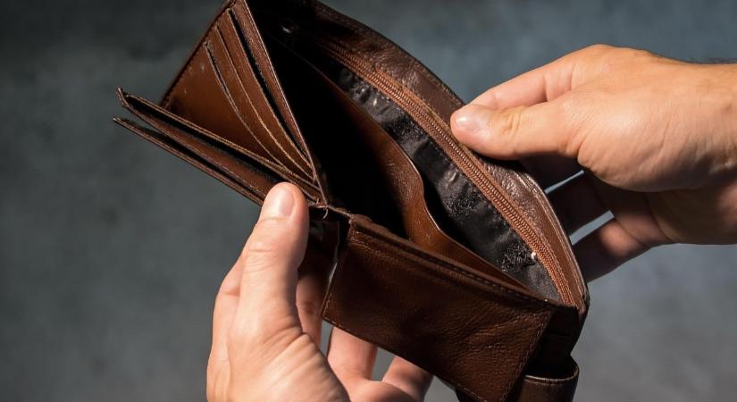 Belenéztek a pénztárcánkba: döbbenetes trend rajzolódik ki