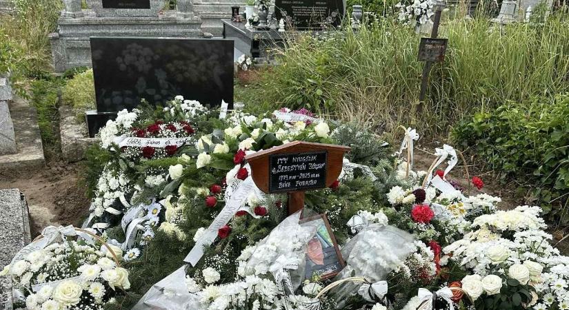Sebestyén József sírja zarándokhellyé vált