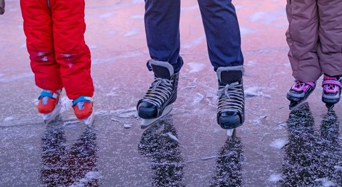Téli programajánló: öt ingyenes korcsolyapálya Budapesten