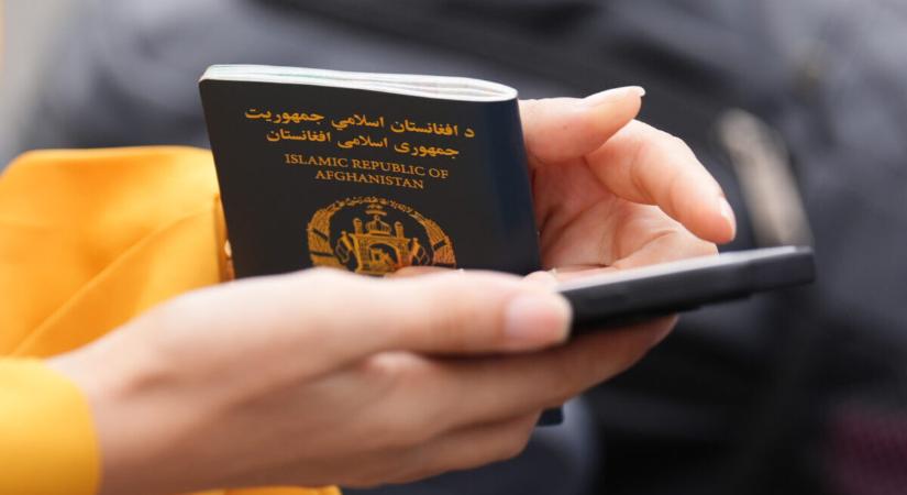 Az USA felfüggesztette az afgánok menedékjog iránti kérelmeit