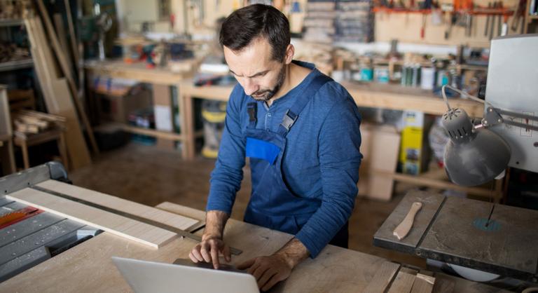 Brutális a banki költségek emelkedése, aki nem jól választ, ráfázik