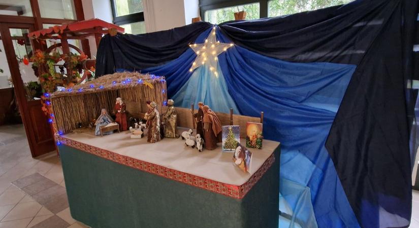 Fotókon és videón az épp megszülető adventi hangulat, mondjuk a programokat is