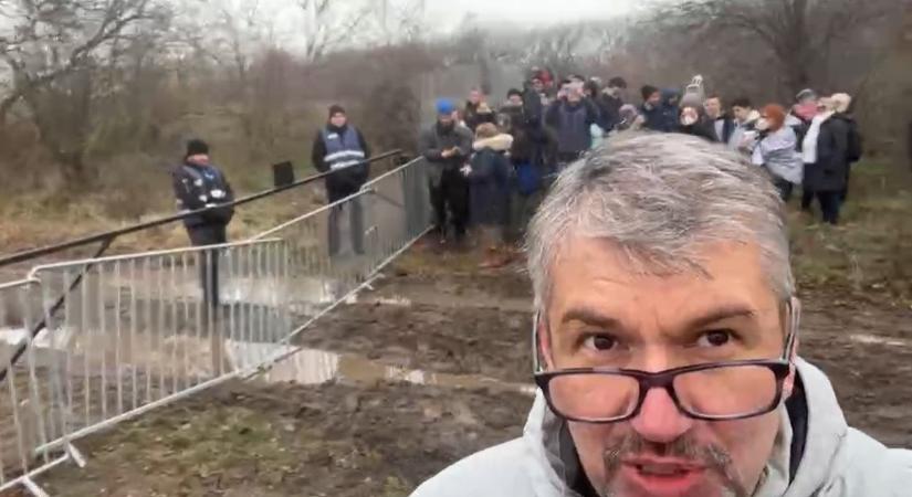 Hadházy Ákos szerint „újabb kapu nőtt ki” Hatvanpusztánál, „akcióban a zebravédők”