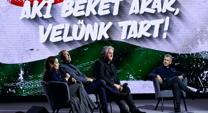 A béke mellett álltak ki a Digitális Polgári Körök nyíregyházi gyűlésének felszólalói