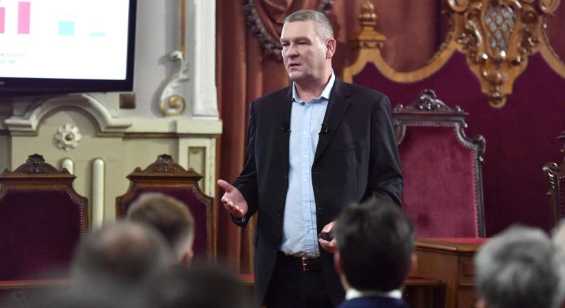 Botka László szerint a Tisza szegedi jelöltjeit méltóak a városhoz