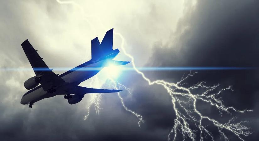 Eltűnt az óceán felett a „Végítélet-gépe” – rejtélyes küldetés közben veszett nyoma