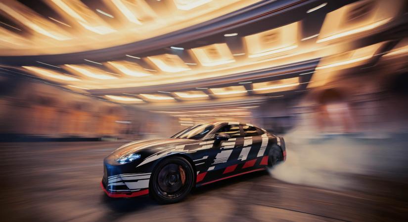 Két világsztár és az új villanyszörny is feltűnik a Mercedes-AMG reklámvideójában