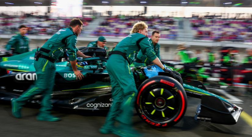 Újabb ajtó zárult be a kirúgott F1-csapatfőnök előtt