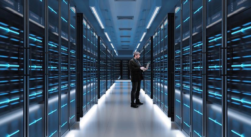 Áram nélkül maradhat a Szilícium-völgy: üresen állnak az új csúcstechnológiás adatközpontok