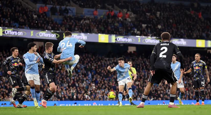 Leadta kétgólos előnyét, de Foden 91. perces góljával megverte az újoncot a Manchester City
