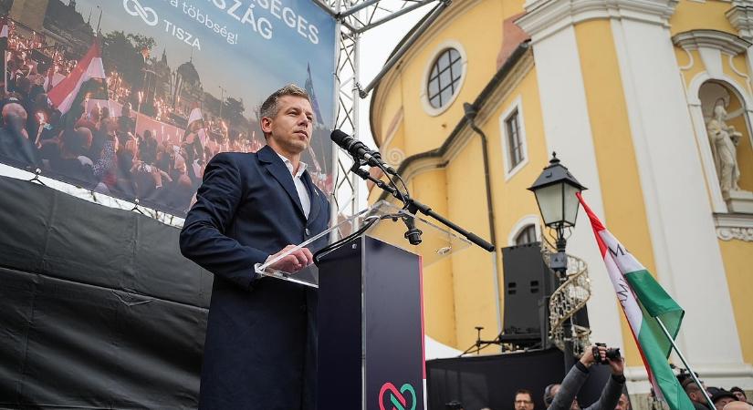 Luxusadót lengetett be Magyar Péter: 100 milliós sarc jönne a házi zebrákra