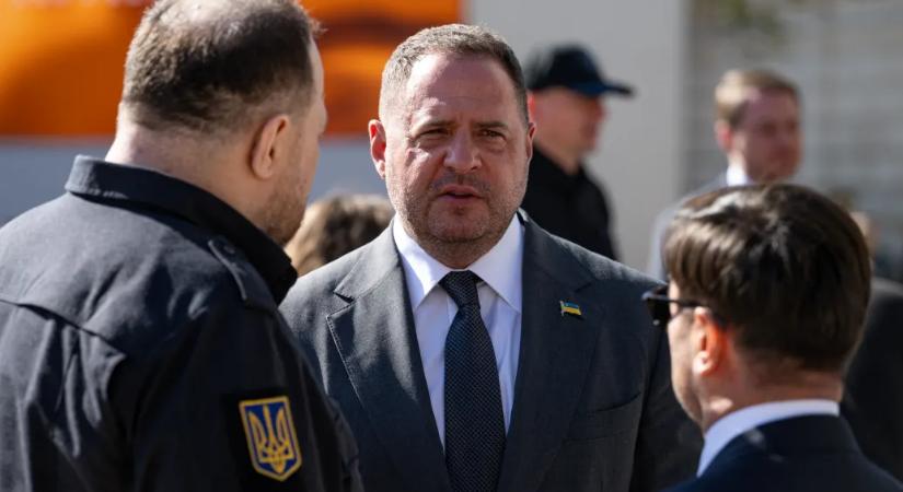 A fronton bizonyítana Zelenszkij korrupciós vádak miatt lemondott főtanácsadója
