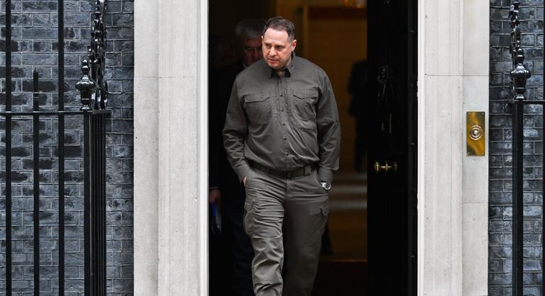 A „zöld bíboros” megbukott, új korszak küszöbén áll Ukrajna