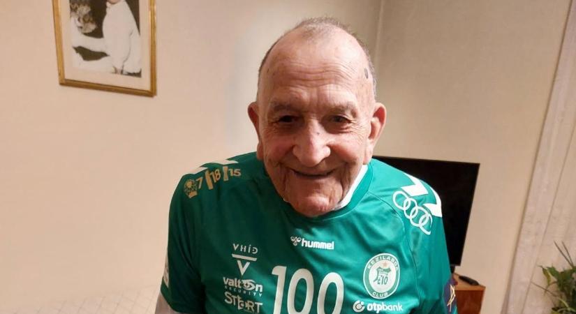 Sanyi bácsi lehet az Audi ETO legidősebb szurkolója