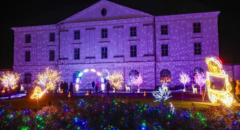 Félmillió fény gyújtotta lángra Körmend adventi csodáját - galériával és videóval