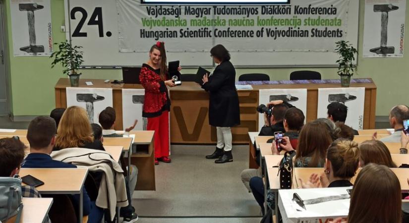 Sóti Juli átvette a Kristálygömb-díjat