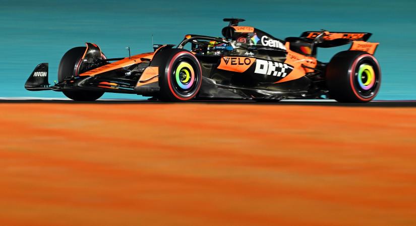 Norris csapattársának “ajándékozta” a katari F1-pole-t