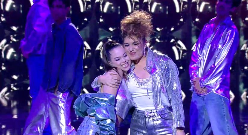 Farkas Ancsi és Nika: When the Rain Begins to fall és Csúcson túl