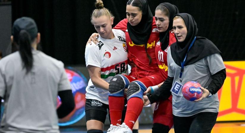 Női kézilabda vb - Habkönnyű győzelem keringővel: Magyarország-Irán 47-13 - fotók