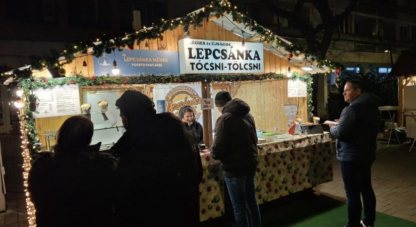 Nincs karácsonyi vásár CATL nélkül – ennyiért lakhatunk jól idén Debrecen forgatagában