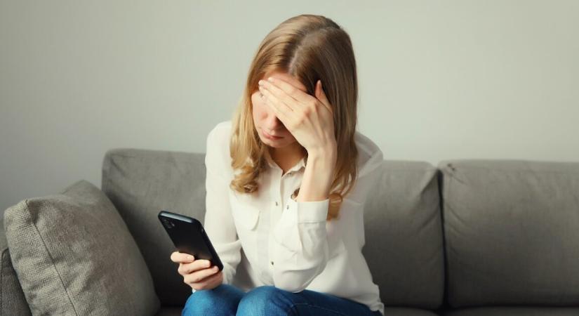 Az újdonsült anya döbbenten hallgatta, ahogy apósék kigúnyolják a szüleit