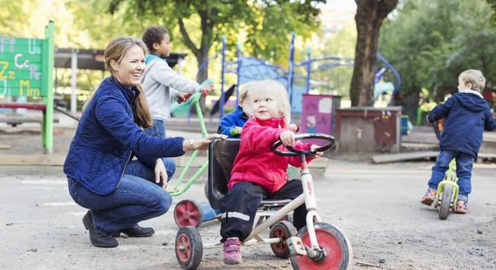 Kegyetlennek tűnik a módszer, ahogy Hollandiában a bölcsődéseket altatják, mégis egészséges