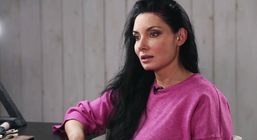 Gregor Bernadettnek háborús propagandához használták fel a fiai régi fotóit