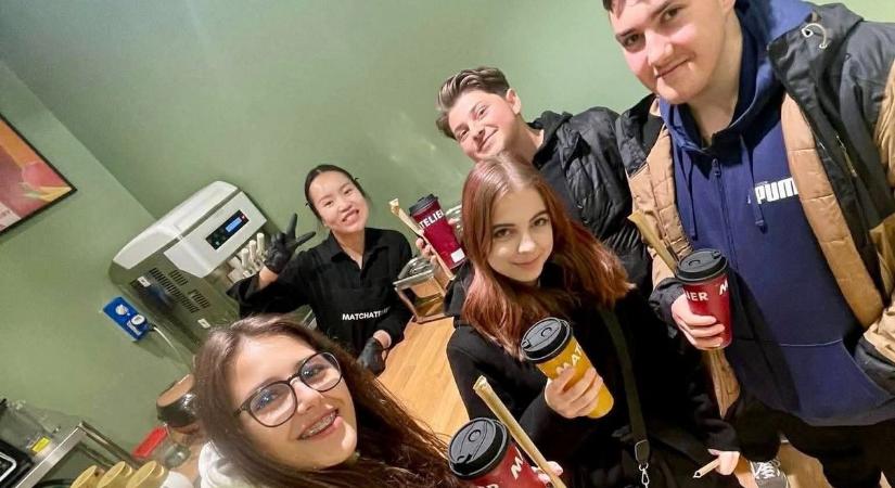 A kerisek Milánóból küldik üdvözletüket szeretettel