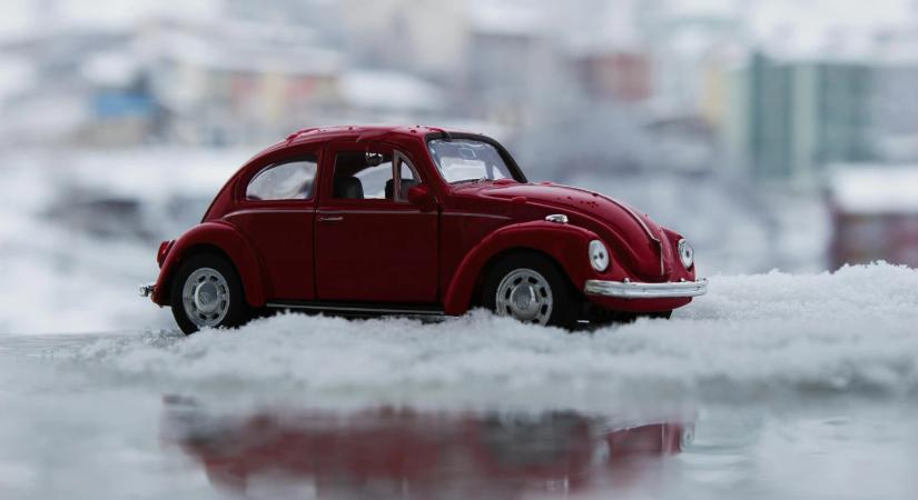 Ezek a hibák, amiket minden autós elkövet télen – és amik miatt csúszik az autó